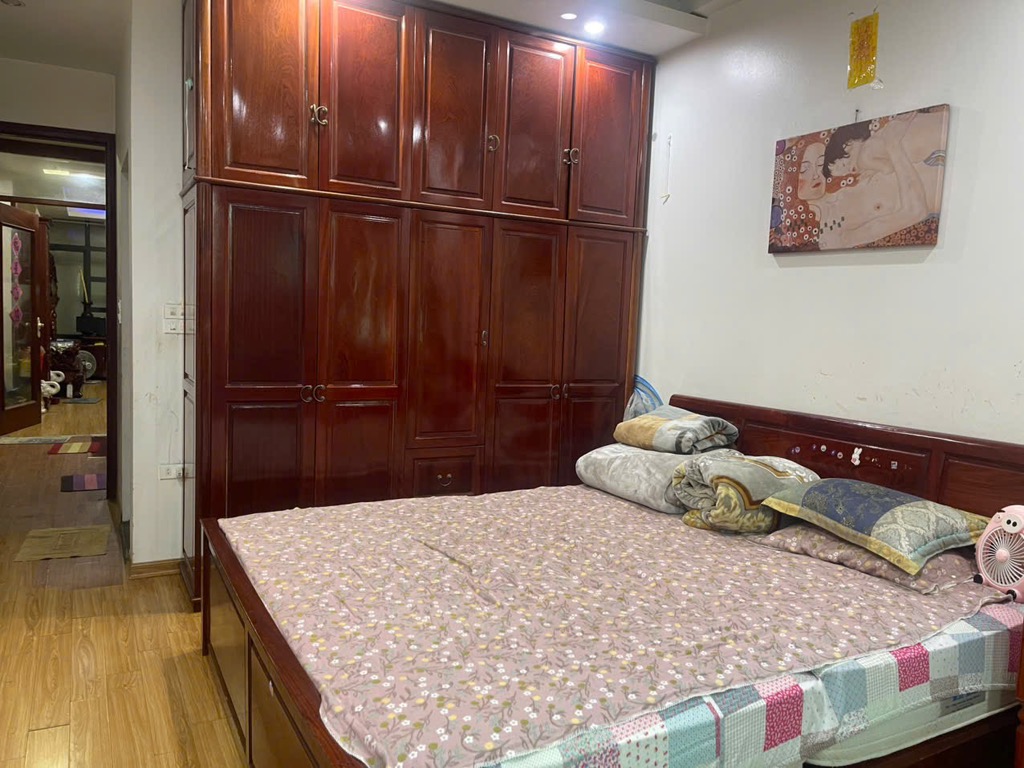 Bán nhà đẹp Ngọc Thuỵ- 52m - 5 tầng- Oto- không quy hoạch- ô chờ thang máy- 9 tỷ (Thương lượng) - Ảnh chính